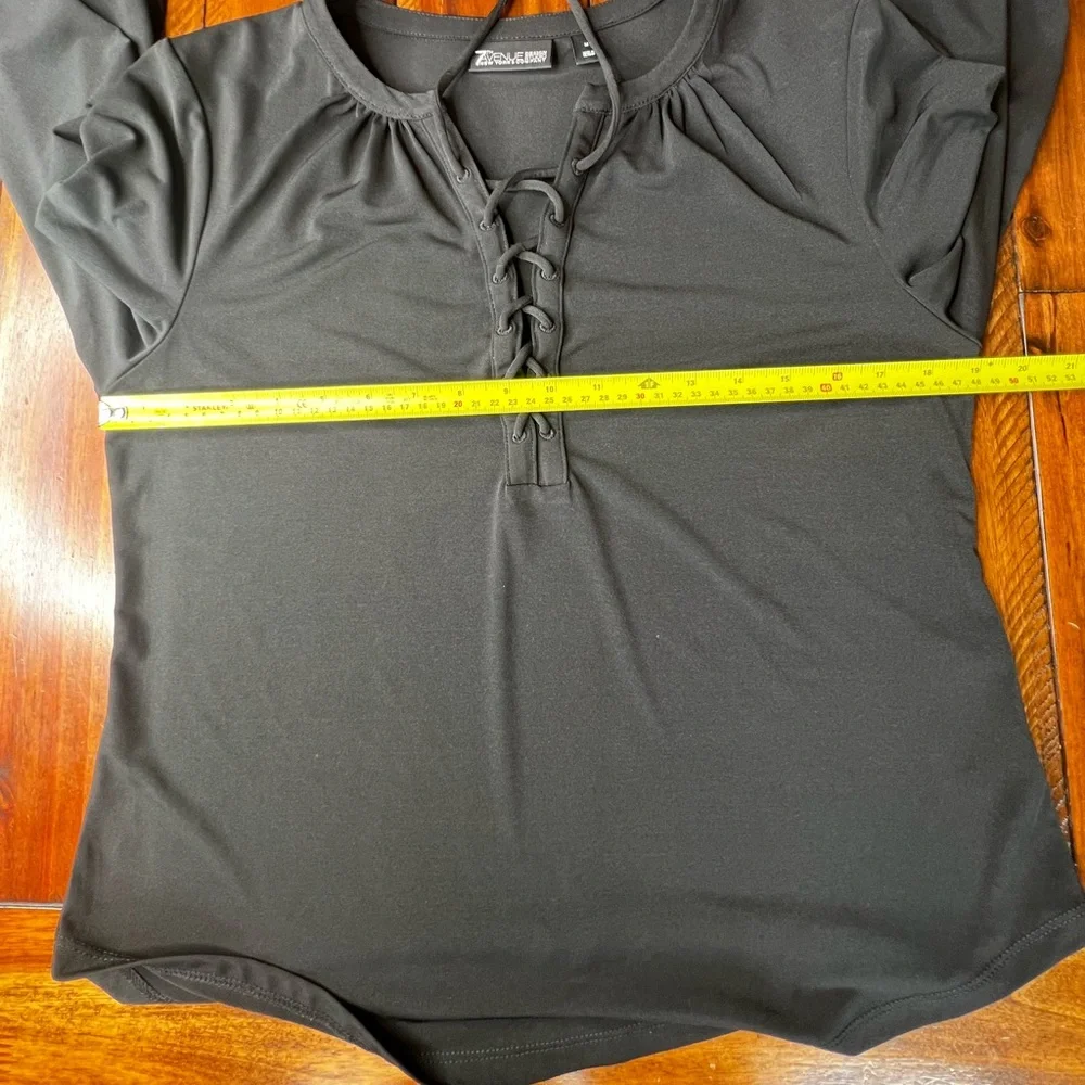 7th Avenue Design Studio New York  & Company Blouse Size Small - Picture 11 of 16